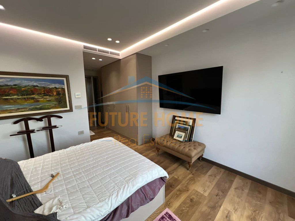 For sale, Sky Villa Penthouse, Bllok