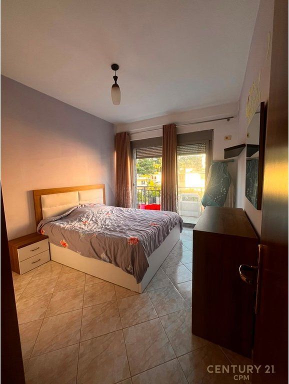 Apartament 1+1 per qira tek Fresku, Tiranë 400 euro