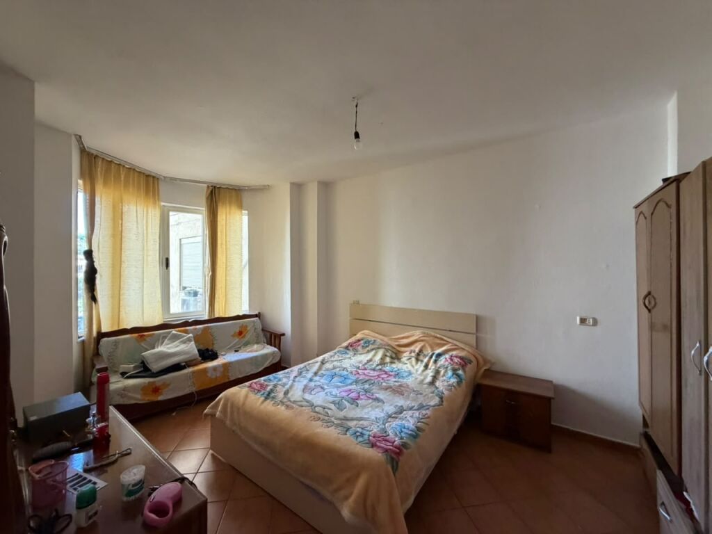 Jepet me qera apartamenti 1+1