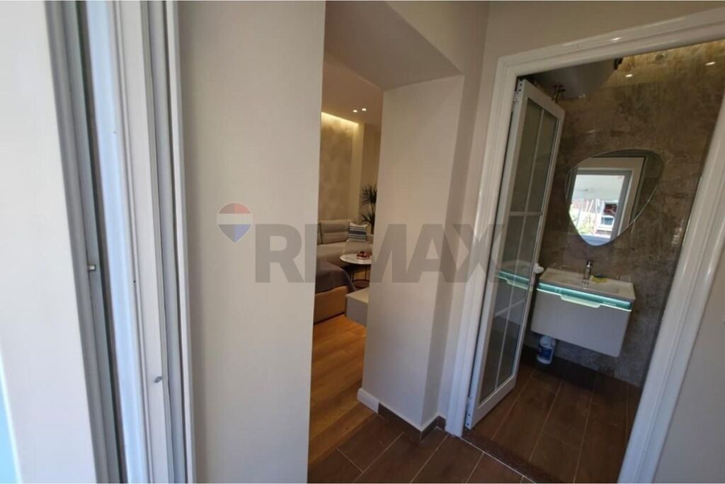 Monolocale in vendita – Hoxha Tahsim 34 m²