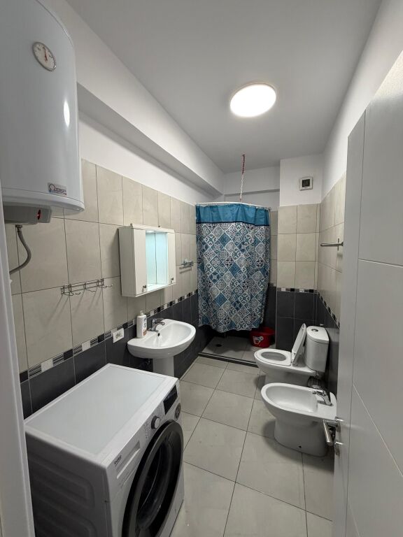 For rent 2+1 American 3 Golden Park 60,000 lek
