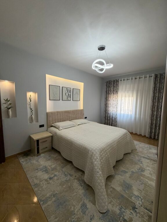 APARTAMENT ME QIRA 2+1+2 ASTIR , TIRANE
