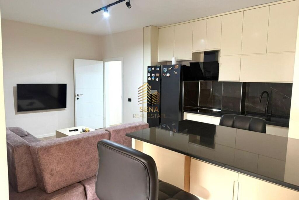 Qira,Apartament 1+1+blk,Spitali QSUT-Pas Fakultetit te Mjeksise,50.000 Leke/muaj