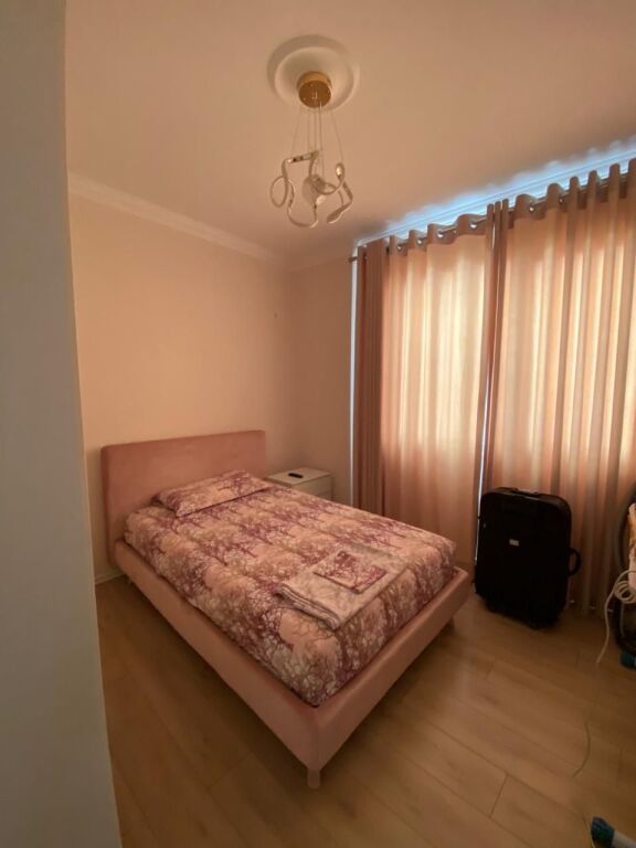 Shitet Apartament 3+1+2 pranë Kopshtit Zoologjik, Kompleksi Mateo