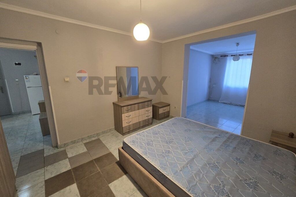 Appartamento - In Vendita - Via Mine Peza, Tirana
