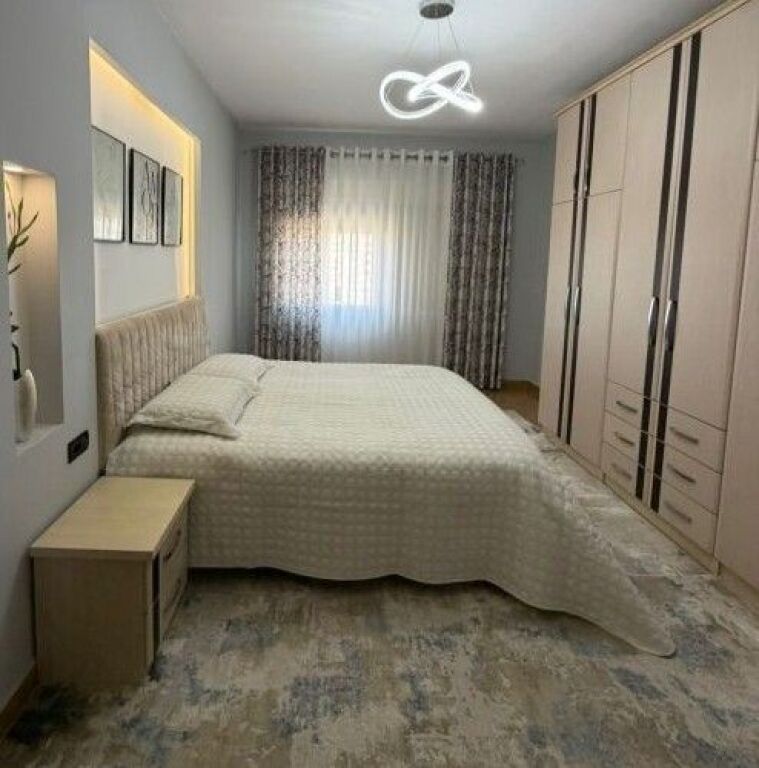 APARTAMENT ME QIRA 2+1+2 ASTIR , TIRANE
