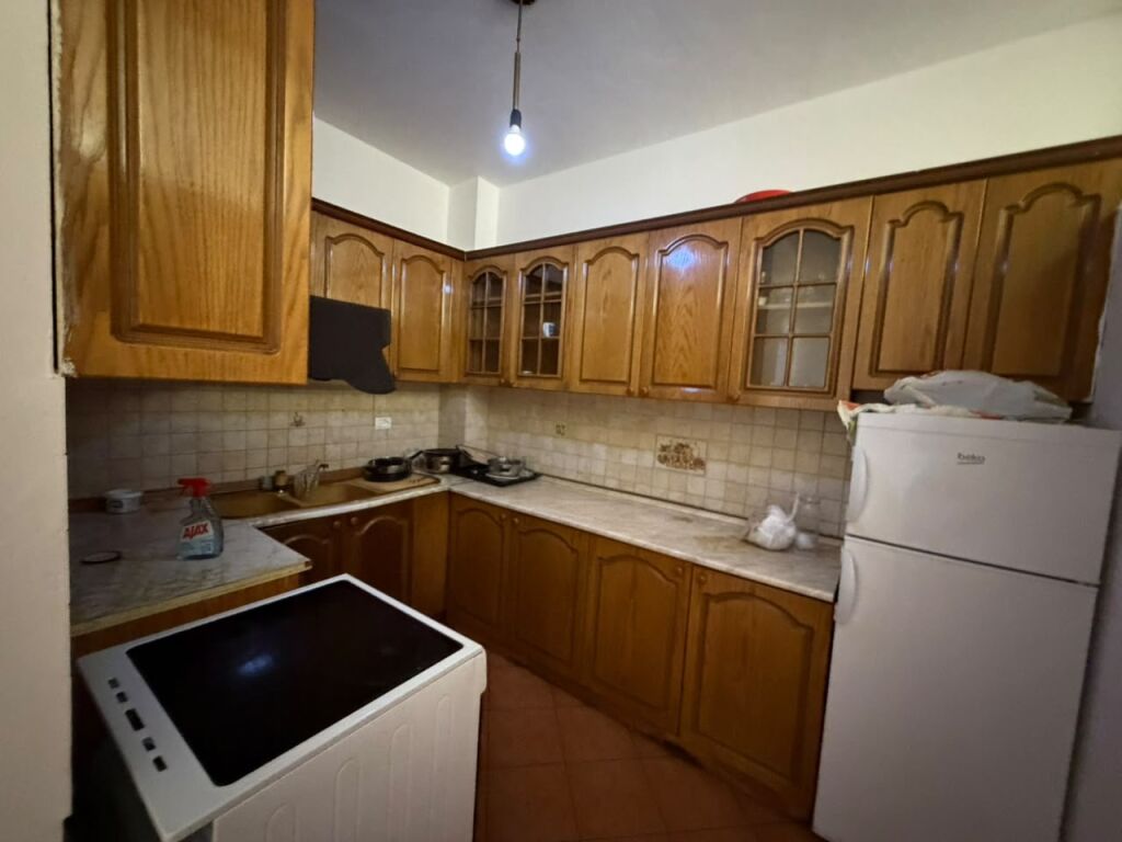 Jepet me qera apartamenti 1+1