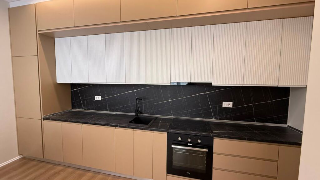 Apartament 2+1 per qira tek Vasil Shanto