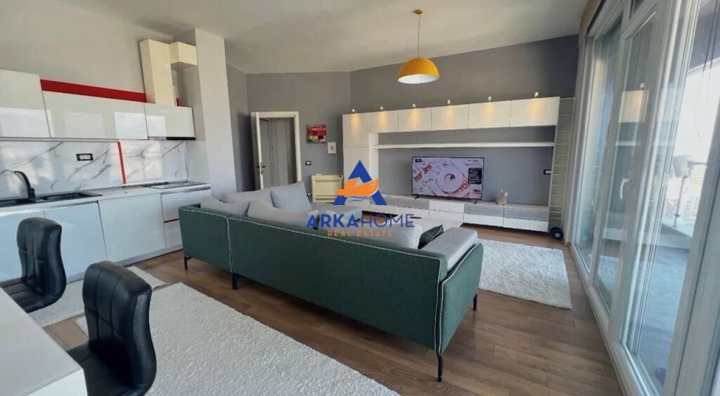 JEPET APARTAMENT ME QERA 2+1+BALLKON "KOPSHTI BOTANIK" 800 EURO