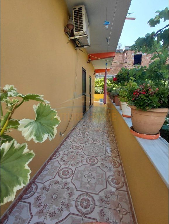 Qira , Apartament 3+1 ,Plazh Iliria , Durrës