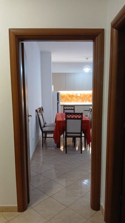 Qera | Apartament 1 + 1 | Rruga Myslym Shyri | 600 €/muaj