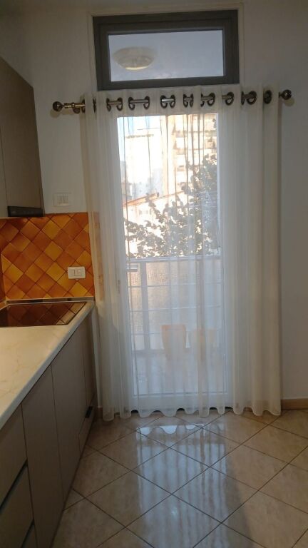 Qera | Apartament 1 + 1 | Rruga Myslym Shyri | 600 €/muaj
