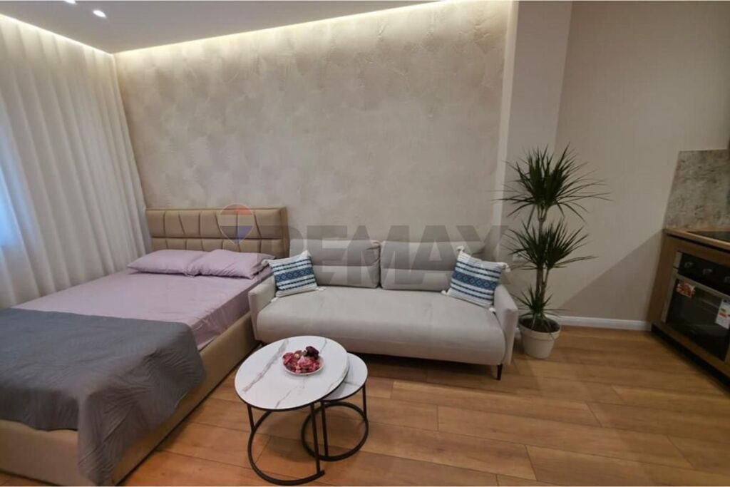 Monolocale in vendita – Hoxha Tahsim 34 m²