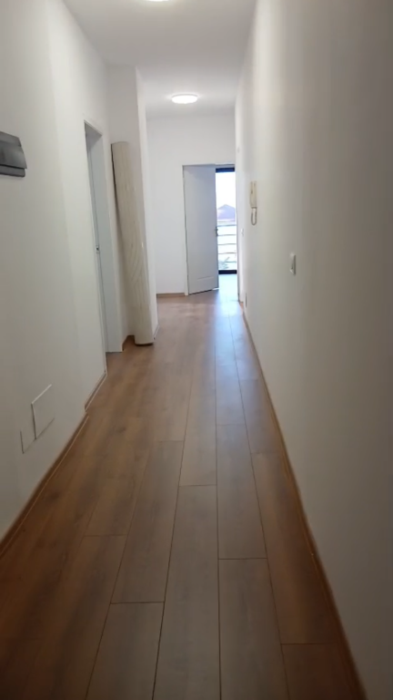 Apartament 2+1 per qera ne Fresk Fizika Berthamore !
