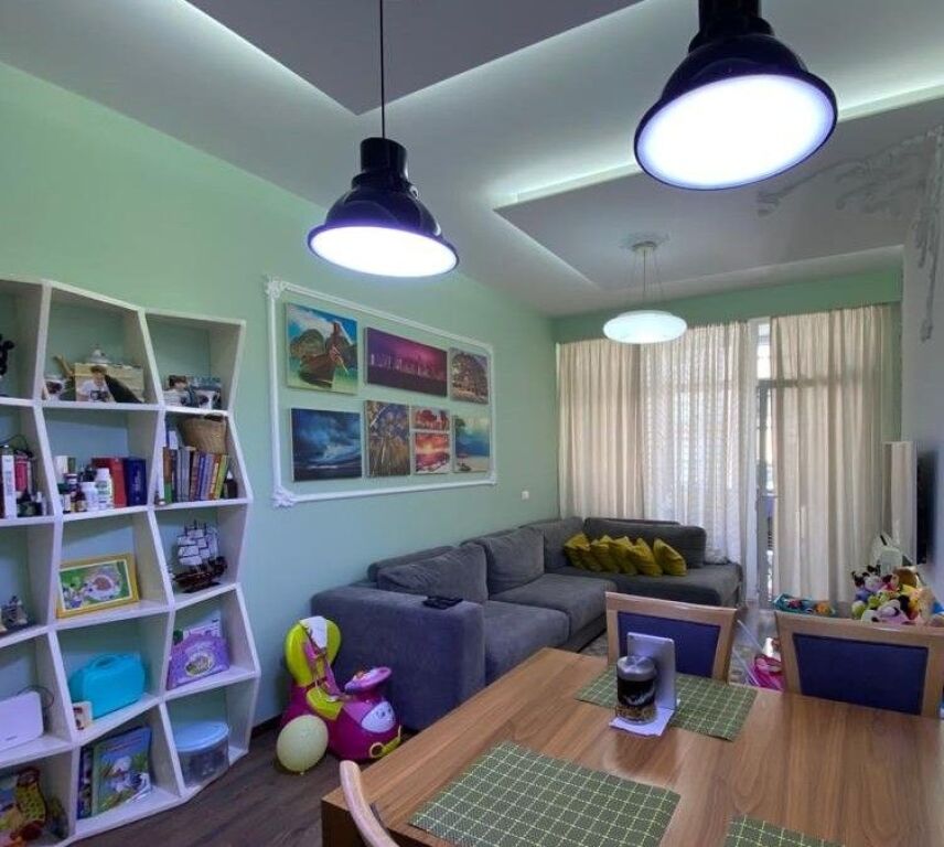 Tek Kika 2 Shesim Apartament 2+1!