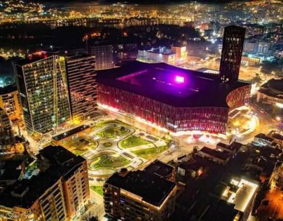 Qera, Zyrë , Stadiumi Air Albania, Tiranë