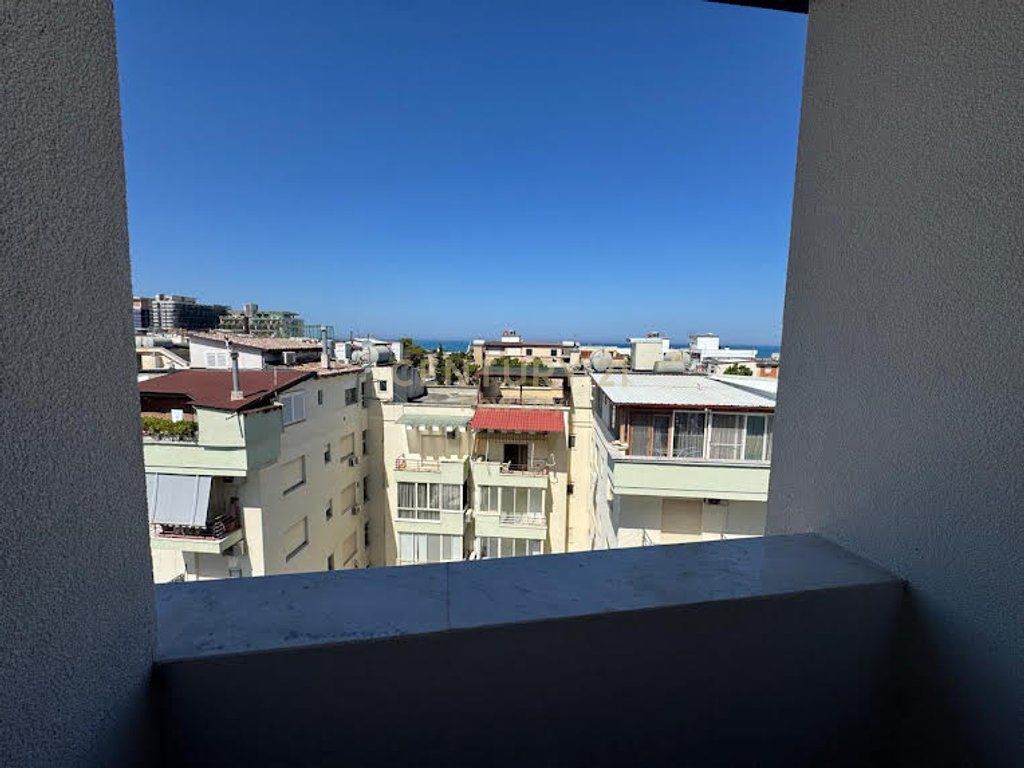 1+1 with sea view in Golem
