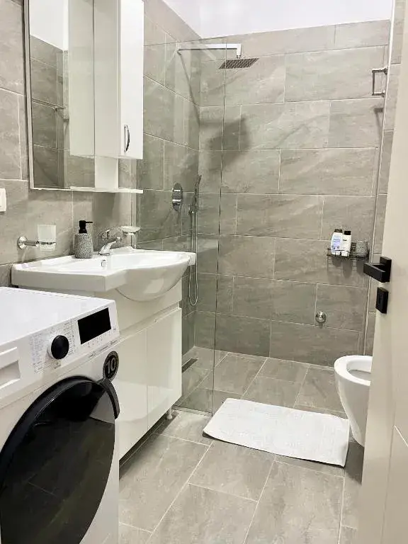 Affitto | Apartament 1 + 1 |Pran Ring Center | 650 €/mese