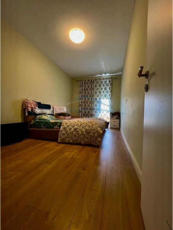 Shitet Apartament 2+1 + Post Parkimi | Rruga e Dibrës, Tiranë