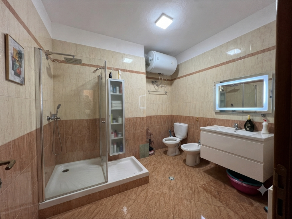 Qera, Apartament 1+1, Xhamlliku, Tiranë.