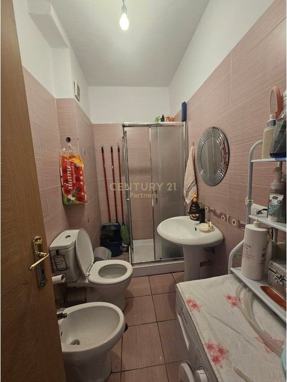 SHITET APARTAMENT 1+1 NË ASTIR