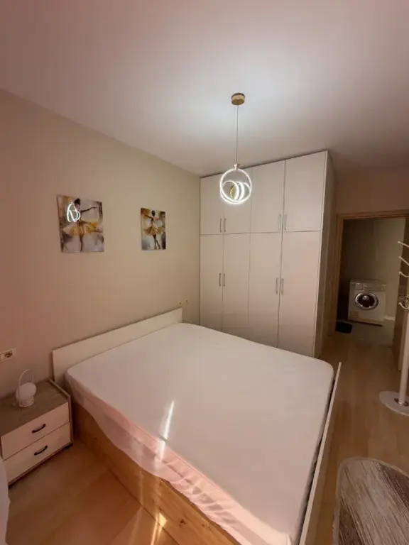 Qera | Apartament 1 + 1 | Rruga Teodor Keko | 450 €/muaj