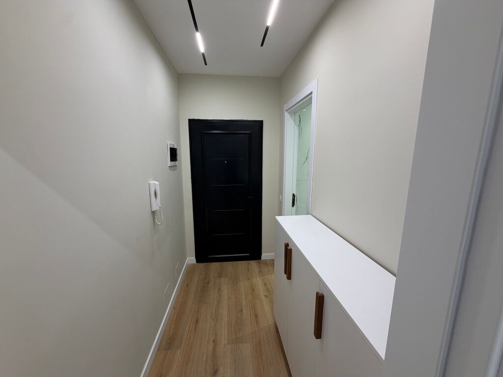 Affittasi super appartamento 2+1+2, Tirana, Yzberisht, Nuovo edificio mai abitato prima
