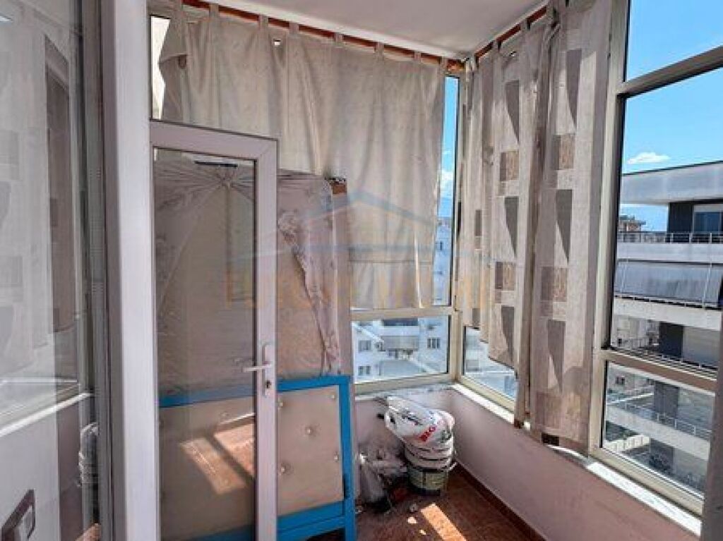 Shitet, Apartament 2+1, Unaza e Re, Tiranë