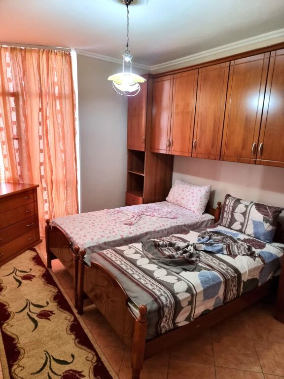 🏡 Affittasi appartamento 2+1 a Yzberisht,, 45.000 lekë / mese