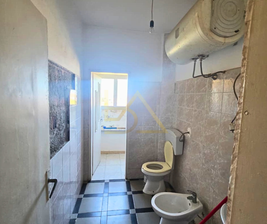 Apartament 2+1 për Shitje – Kavajë