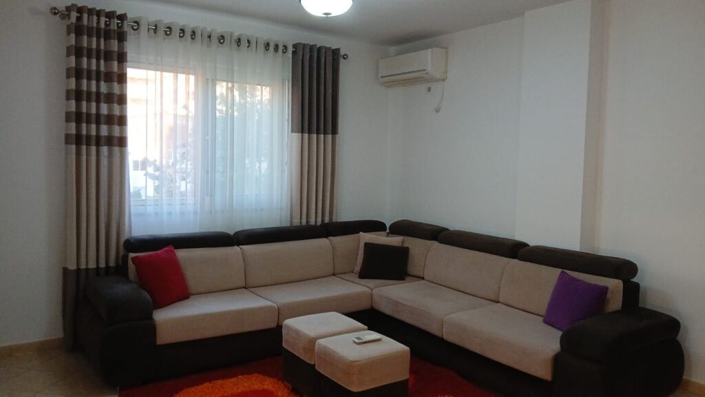 Qera | Apartament 1 + 1 | Rruga Myslym Shyri | 600 €/muaj