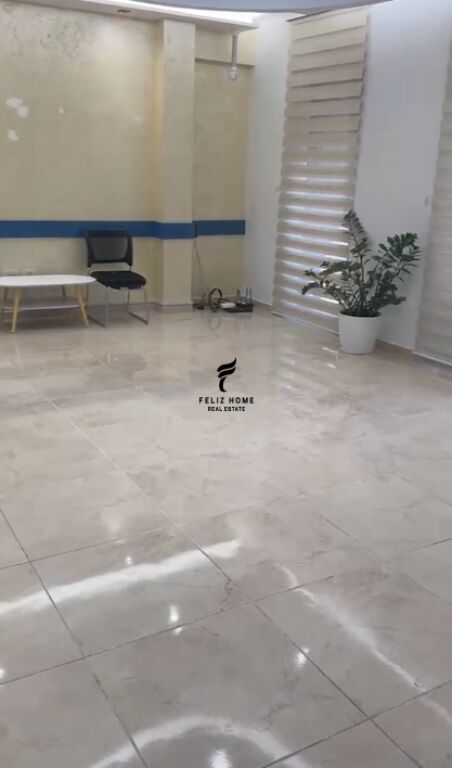 UFFICIO IN AFFITTO 122 M2 VIA DURRESIT 180.000 LEKE FH-82137