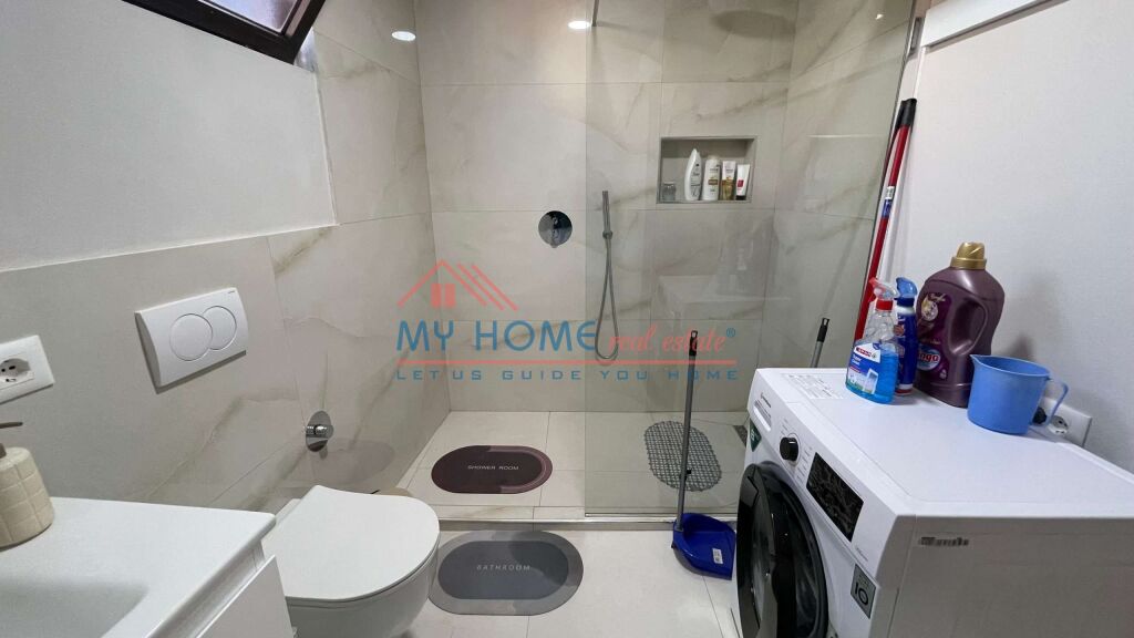 Apartament 1+1 me qira tek Shkolla e Kuqe Tirane