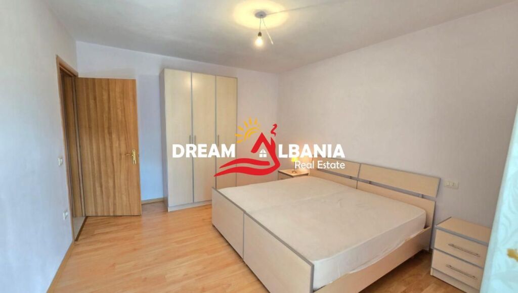 Apartament 2+1+2 me Qera Tek Pazari i Ri ne Rrugen Beqir Luga ne Tirane (ID 42214776)