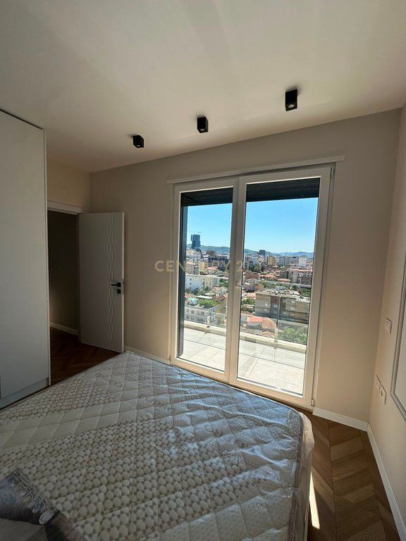 Jepet me qira apartament 1+1 perball Kompleksit Halili! 750 € /Muaj