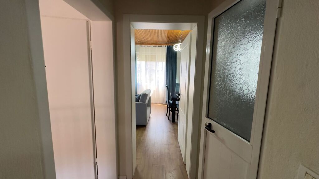 Qera, Apartament 1+1, Shallvaret, Tirane . Empire71421