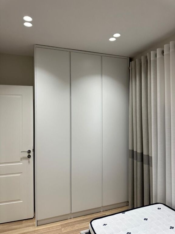 🏢Don Bosko,prane Supermarket Spar,jepet me qera apartament 2+1,i mobiluar 60,000Leke