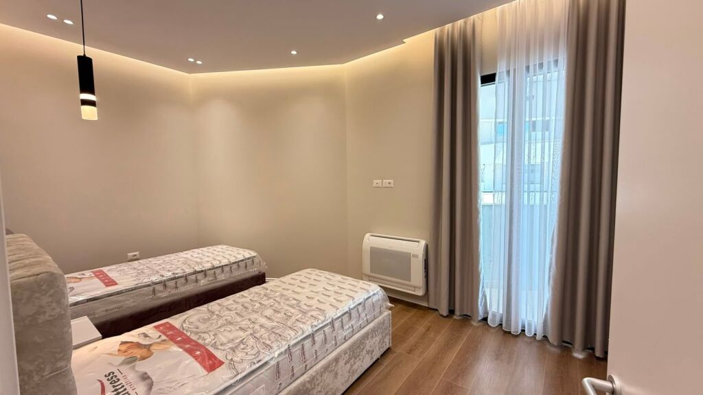 Apartament 2+1 per qira tek Vasil Shanto
