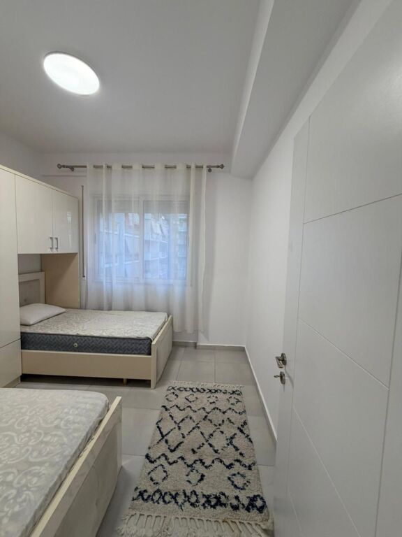 🏡 Jepet me qira apartament 2+1