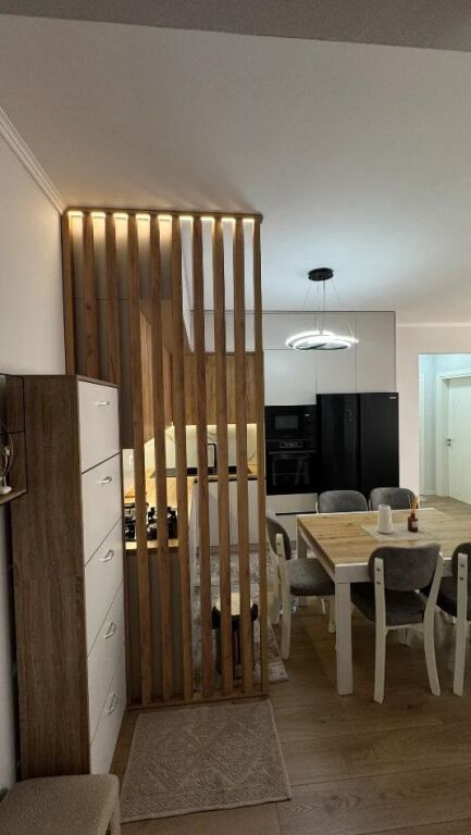 Shitet apartament 2+1+2 tek Kompleksi Orion Rruga e Dibres !