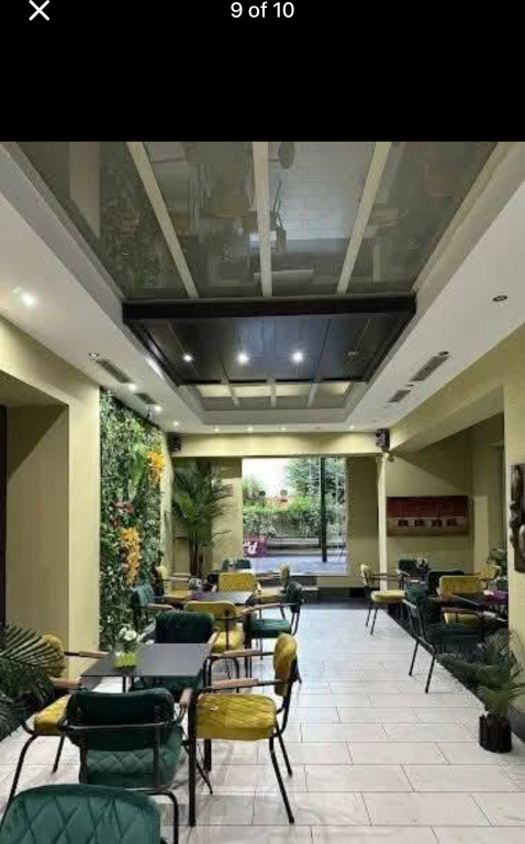 BUSINESS PREMISES FOR SALE – BAR/COFFEE SHOP IN ONE OF THE MOST FREQUENTED AREAS OF TIRANA