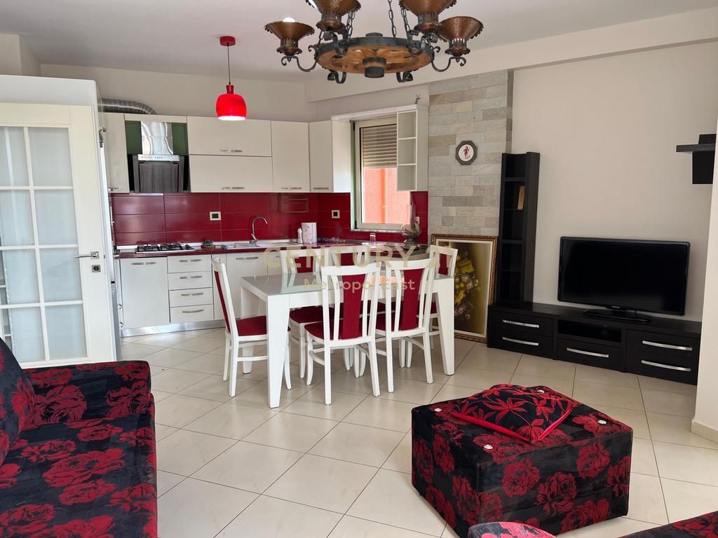 Appartamento 2+1 con Veranda in Affitto – Misto Mame, Tirana