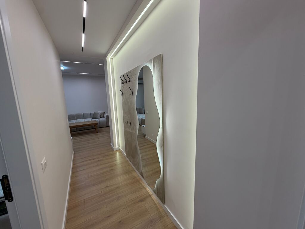 Affittasi super appartamento 2+1+2, Tirana, Yzberisht, Nuovo edificio mai abitato prima
