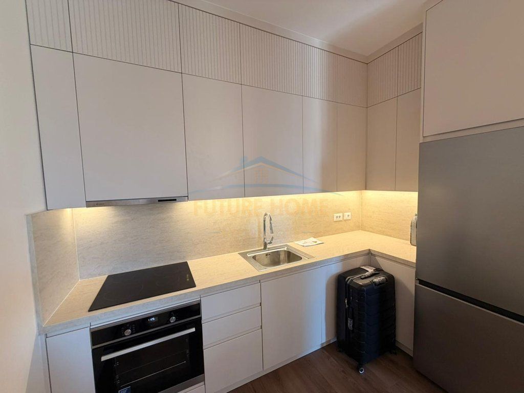 Qira, Apartament 2+1+2+Post Parkimi, Altana Luxury Residence, Rruga e Kosovarëve, Tiranë.