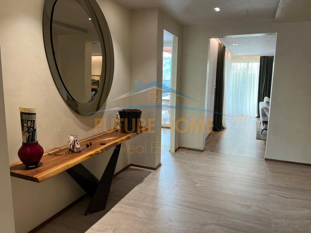 For sale, Sky Villa Penthouse, Bllok