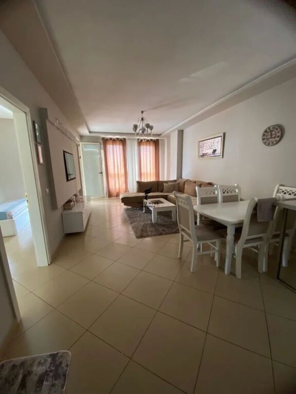APARTAMENT ME QERA 1+1 DON BOSKO 48.000 LEKE FH-82276
