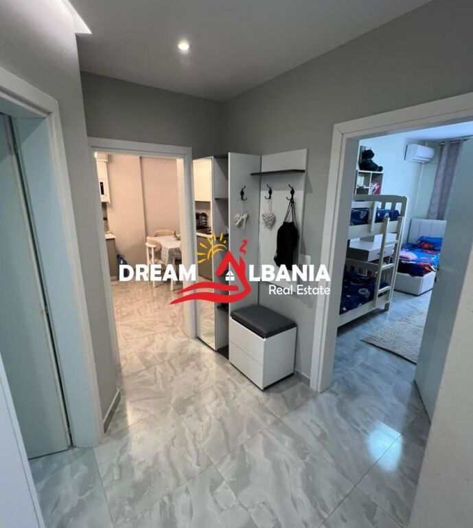 Apartament 2+1+2 Ne Shitje Ne Shkoze