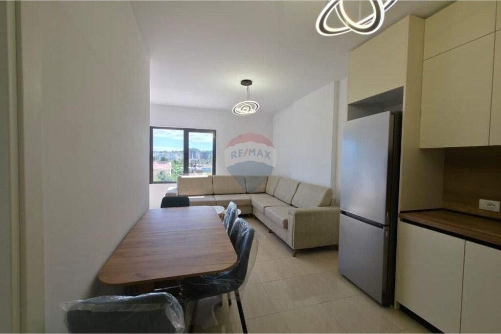 Apartament 1+1 per qira tek Casa Italia, Kthesa e Kamzes