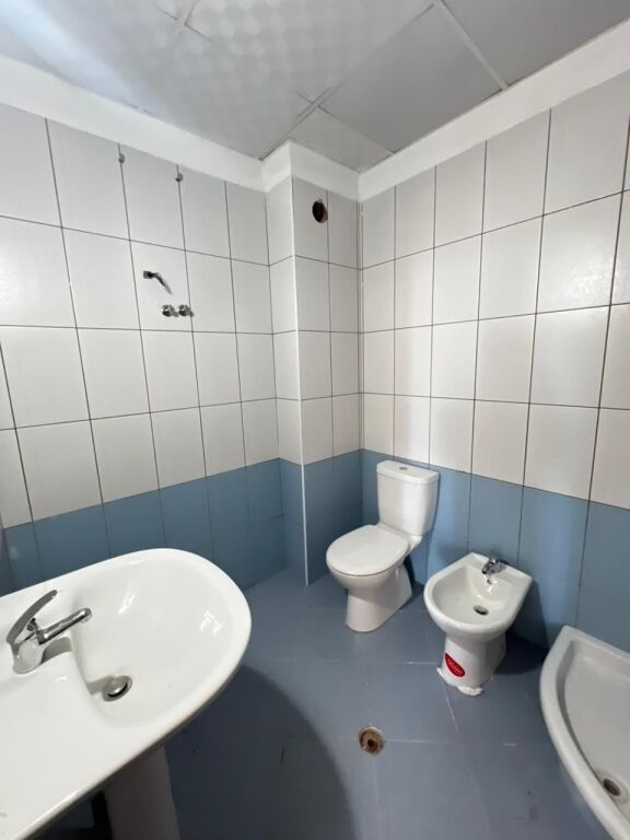 JEPET ME QERA APARTAMENT 2+1+2 PRANE POSTES PLZH, DURRES