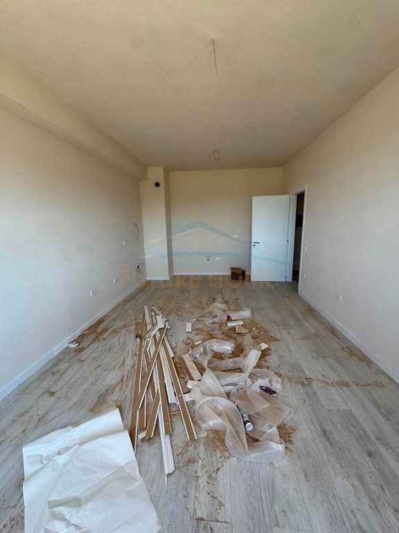 Shitet, Apartament 2+1, Urban Gate, Unaza e Re